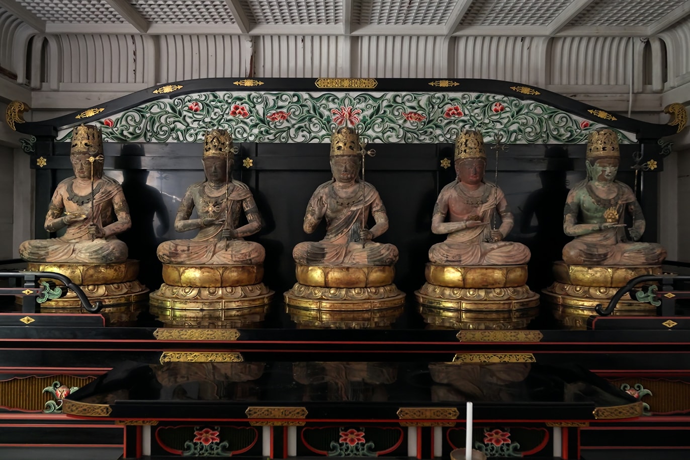 五大虚空蔵菩薩坐像